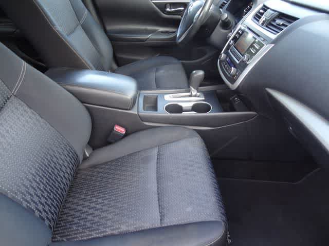 Used 2016 Nissan Altima 2.5 SV FWD image 13