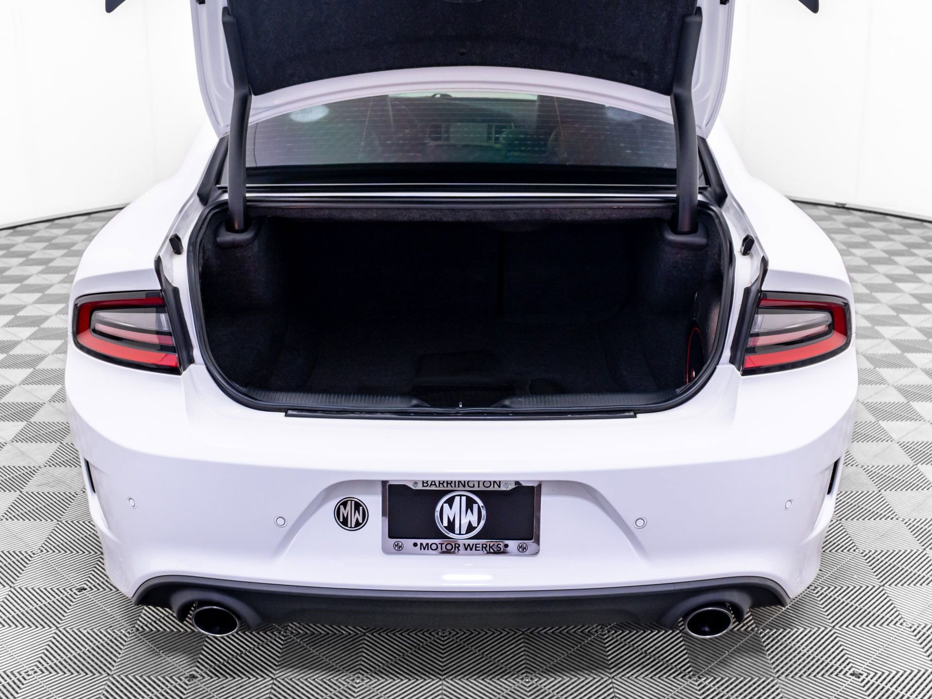 Used 2016 Dodge Charger R/T Scat Pack w/ Technology Group image 35