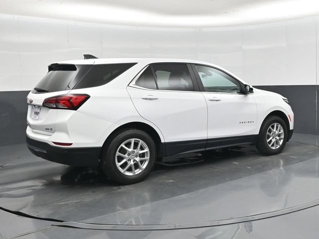 Used 2024 Chevrolet Equinox LT AWD/4WD image 3