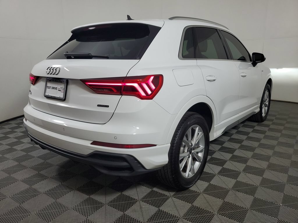 Used 2024 Audi Q3 2.0T Premium AWD/4WD image 6