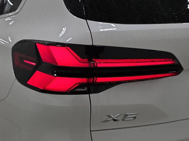 Certified 2025 BMW X5 xDrive40i image 29