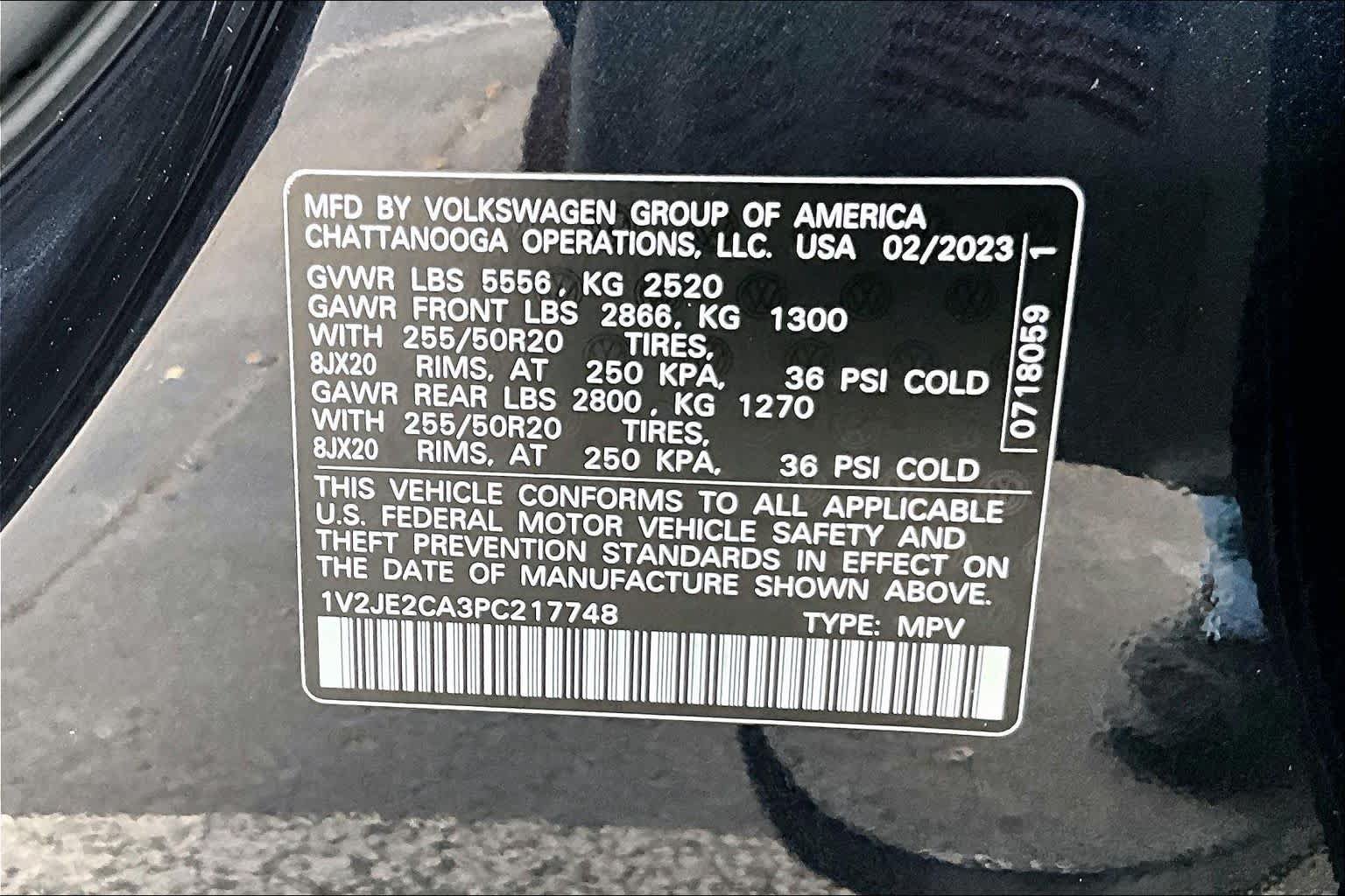 Used 2023 Volkswagen Atlas Cross Sport SE w/ Panoramic Sunroof Package FWD image 34