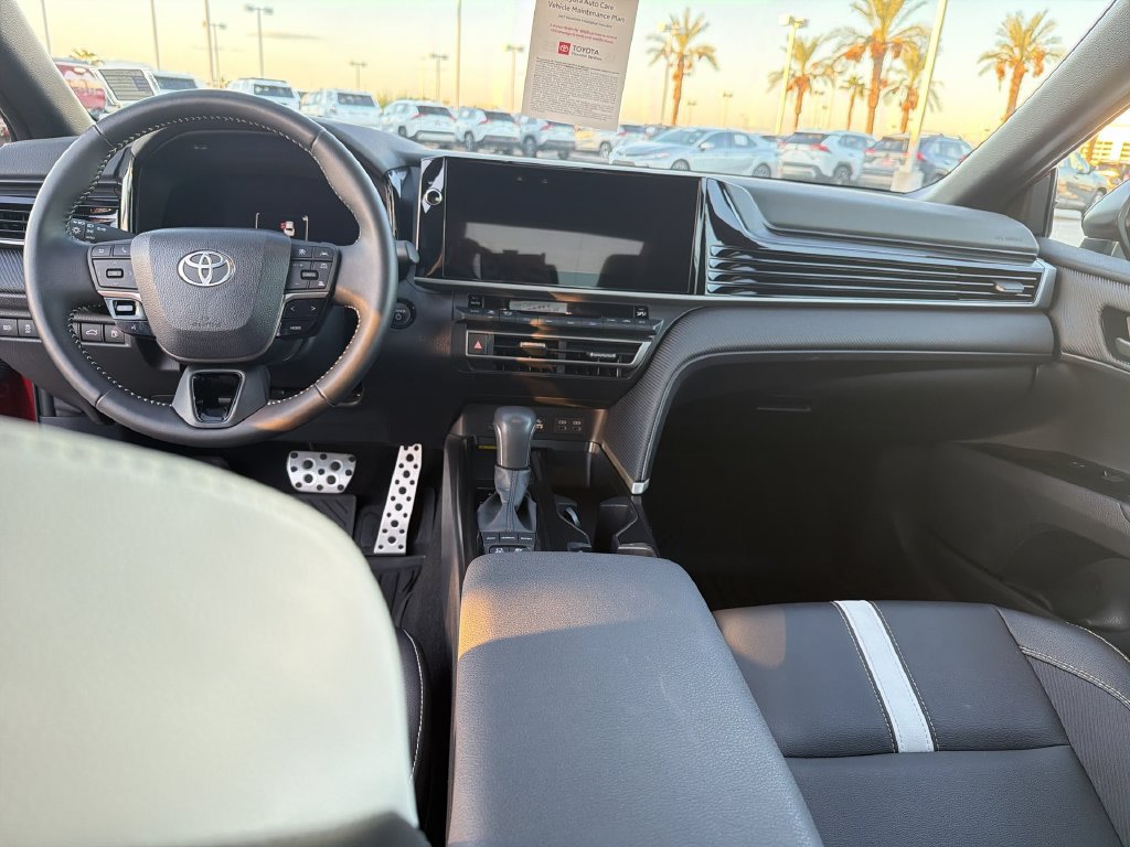 Certified 2026 Toyota Camry Hybrid w/ Multimedia Upgrade Package FWD image 14