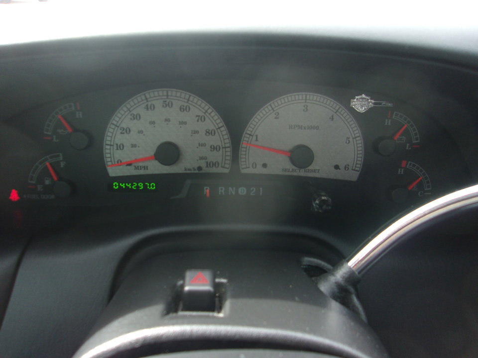 Used 2000 Ford F150 Harley-Davidson image 10