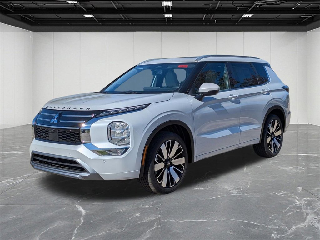 New 2025 Mitsubishi Outlander SEL