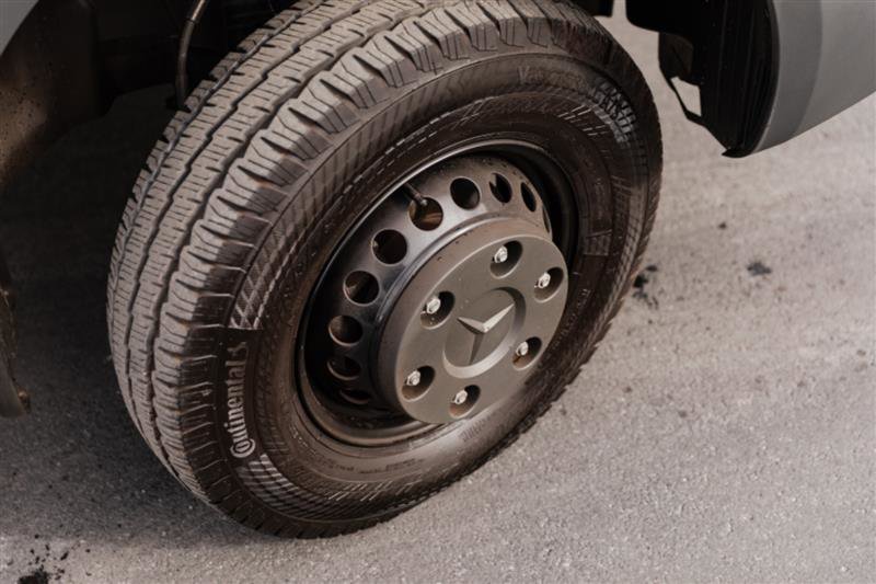 Used 2024 Mercedes-Benz Sprinter 3500 image 5