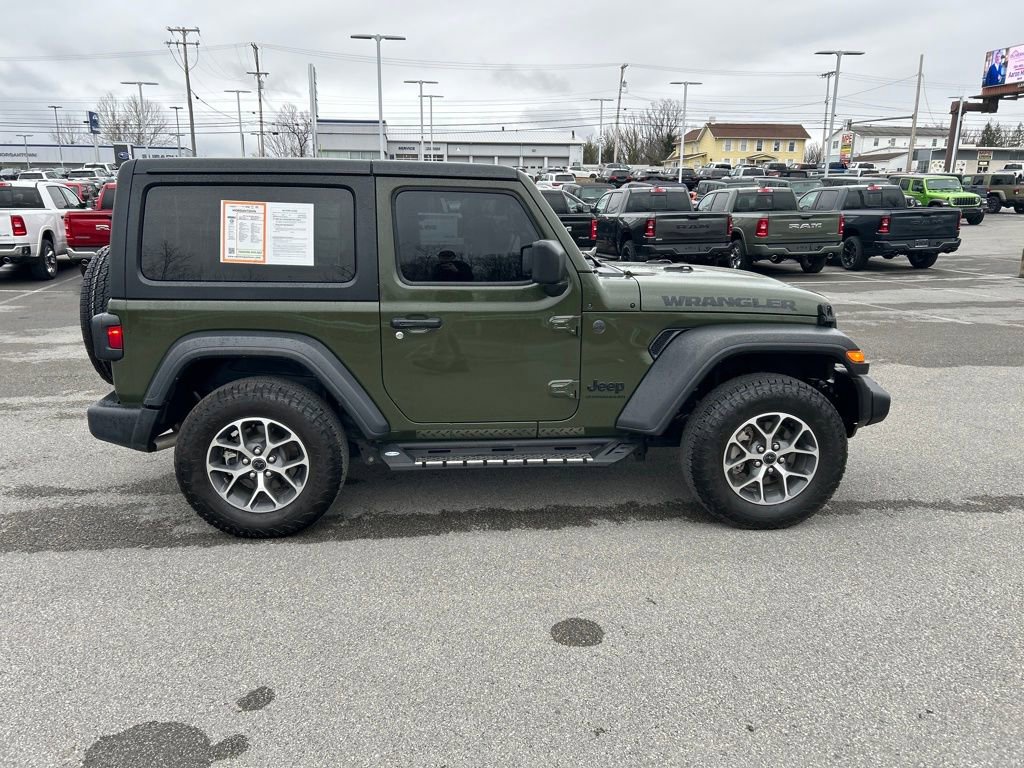 Used 2024 Jeep Wrangler Sport S image 5