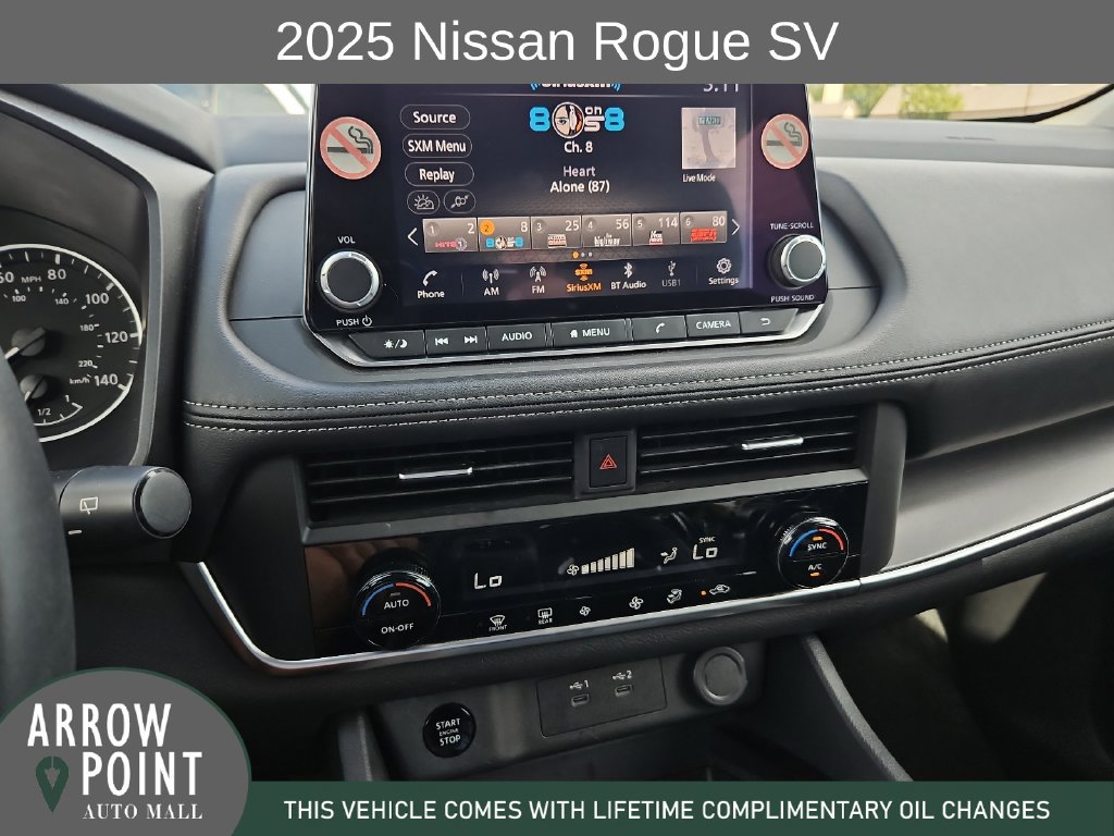 Used 2025 Nissan Rogue SV FWD image 25