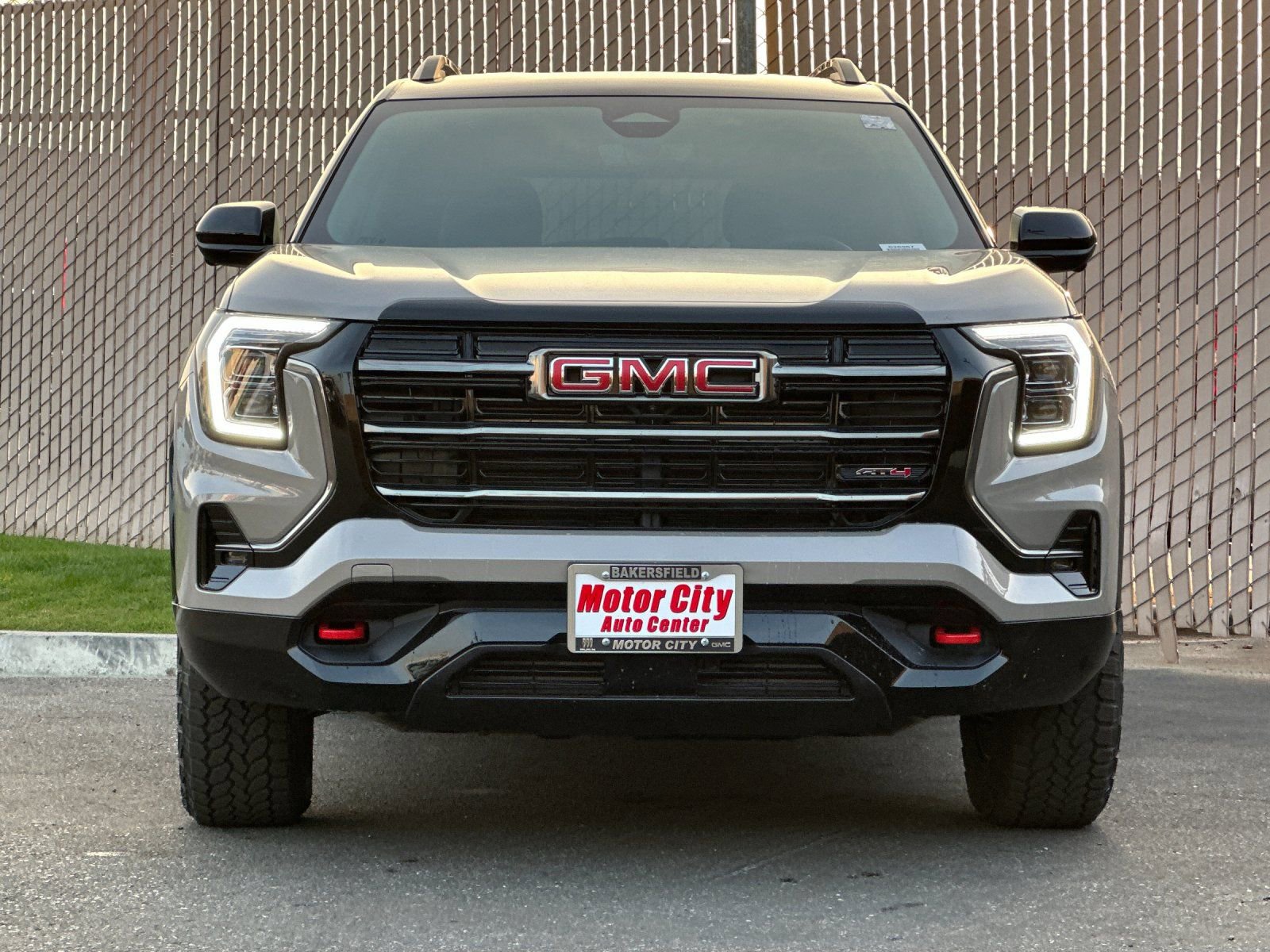 New 2026 GMC Terrain AT4 w/ Technology Package II AWD/4WD image 9