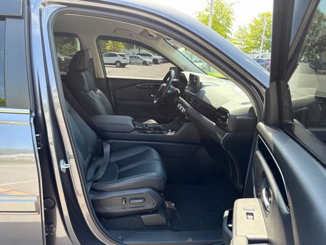 Certified 2025 Honda Pilot EX-L image 28