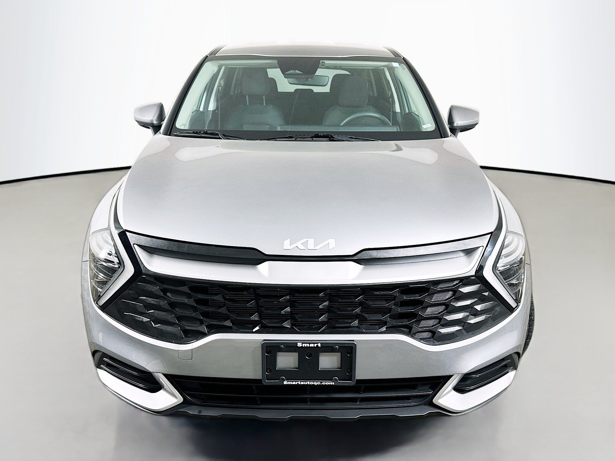 Used 2024 Kia Sportage LX AWD/4WD image 2