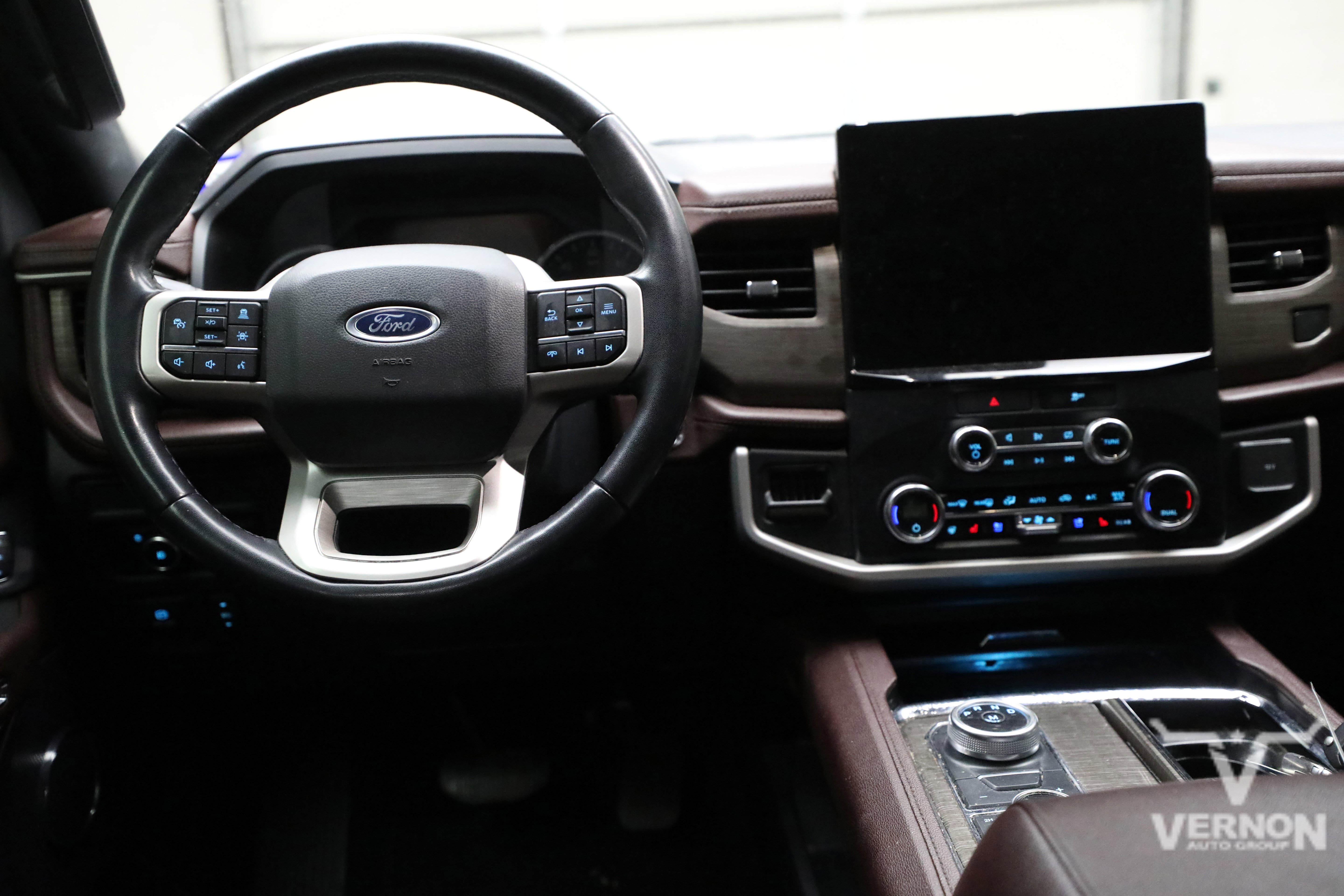 Used 2023 Ford Expedition Max Limited AWD/4WD image 8