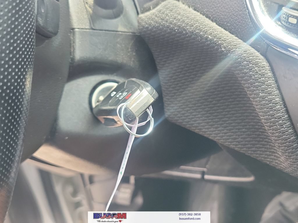 Used 2017 Chevrolet Cruze LT FWD image 22
