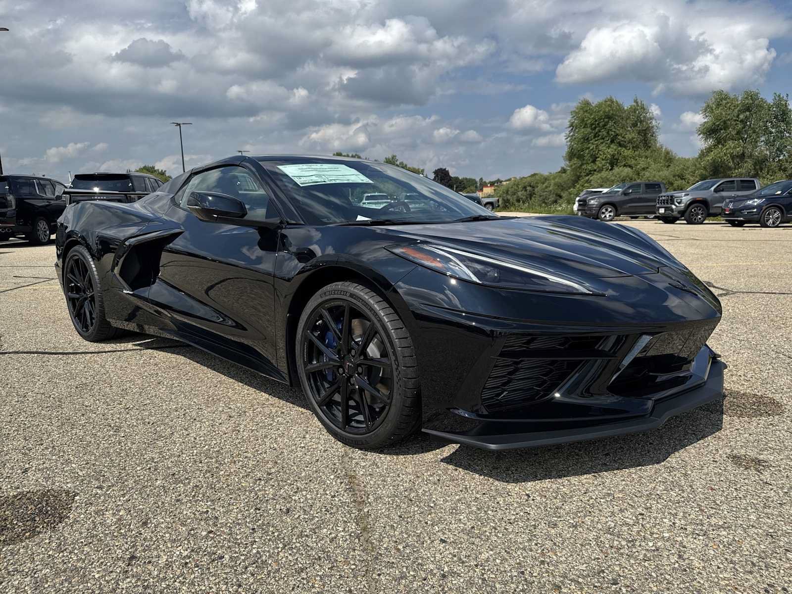 New 2027 Chevrolet Corvette Stingray Convertible w/ Z51 Performance Package RWD image 1