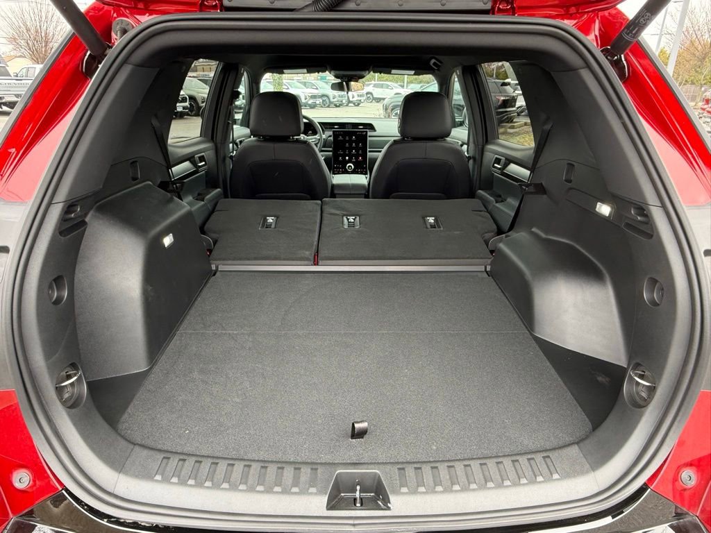 Used 2026 GMC Terrain AT4 w/ Convenience Package III image 29