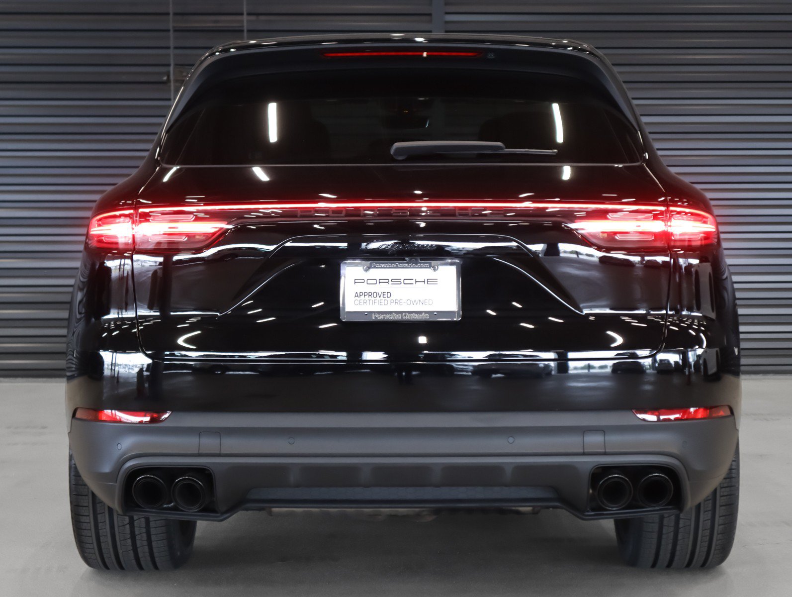 Certified 2023 Porsche Cayenne Platinum Edition AWD/4WD image 9