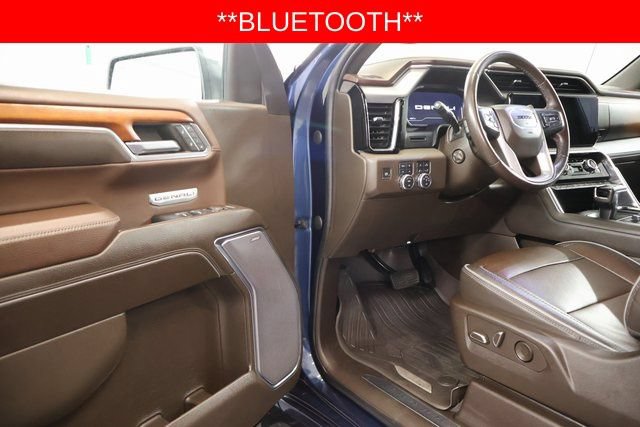 Used 2023 GMC Sierra 1500 Denali AWD/4WD image 10