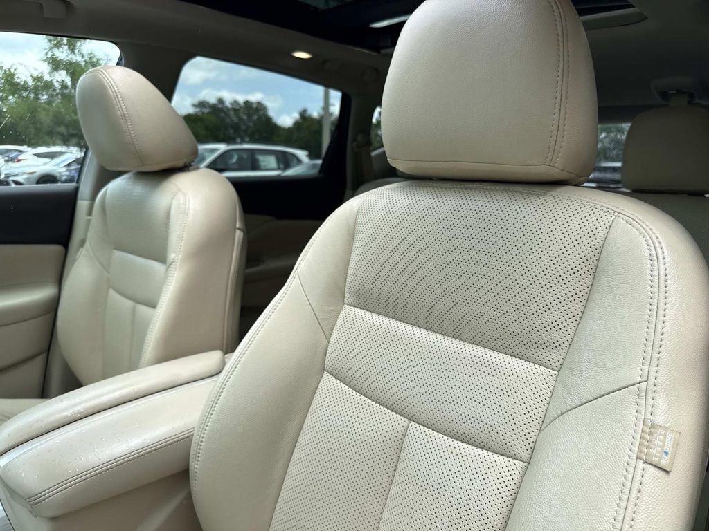 Used 2018 Nissan Murano SV w/ Premium Package FWD image 25