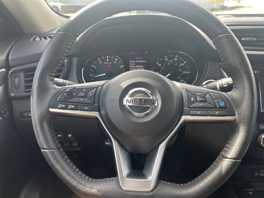 Used 2020 Nissan Rogue SL w/ Premium Package AWD/4WD image 13