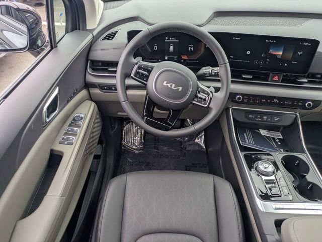 New 2026 Kia Carnival EX FWD image 15
