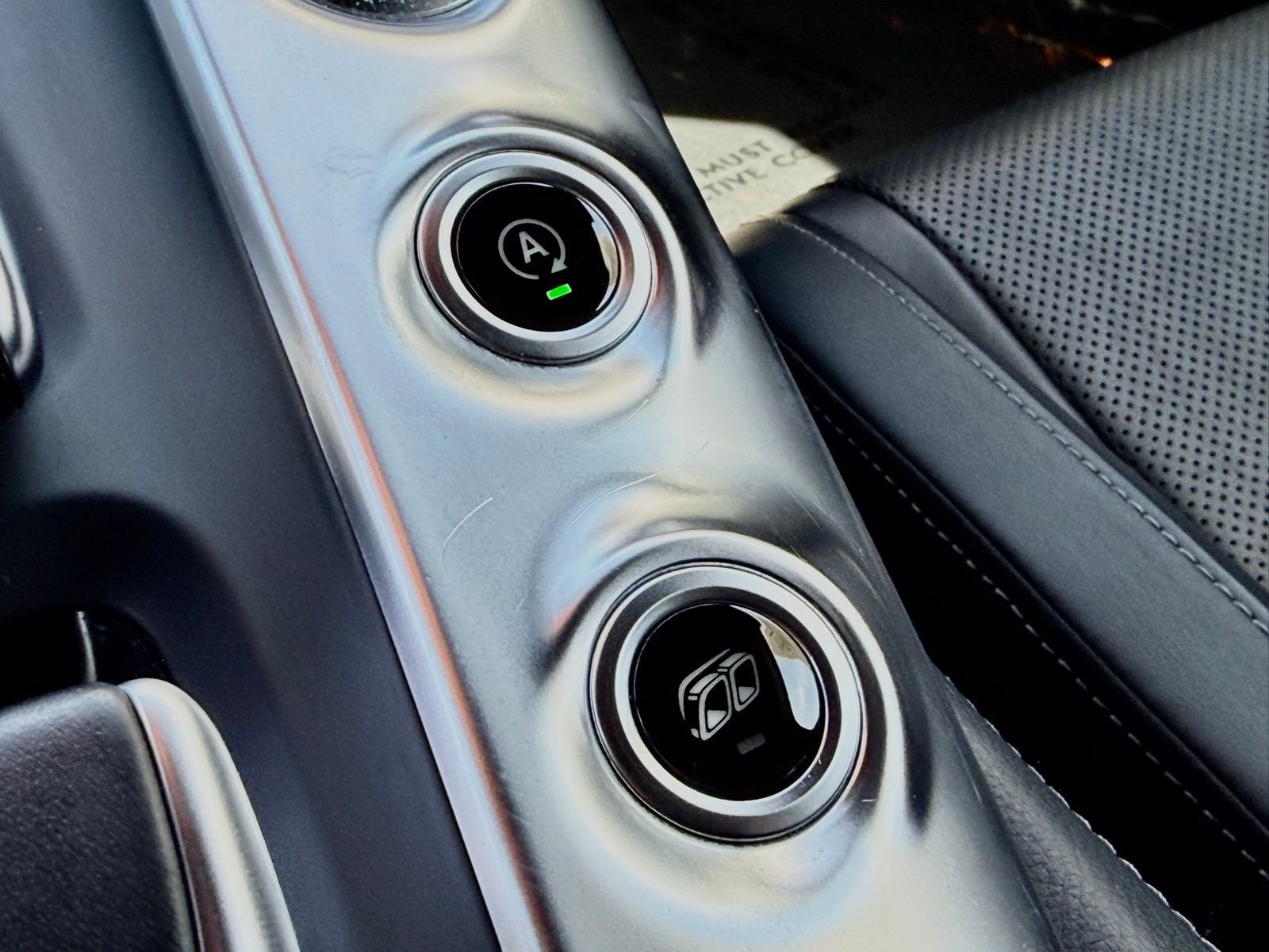 Used 2018 Mercedes-Benz AMG GT Roadster image 35