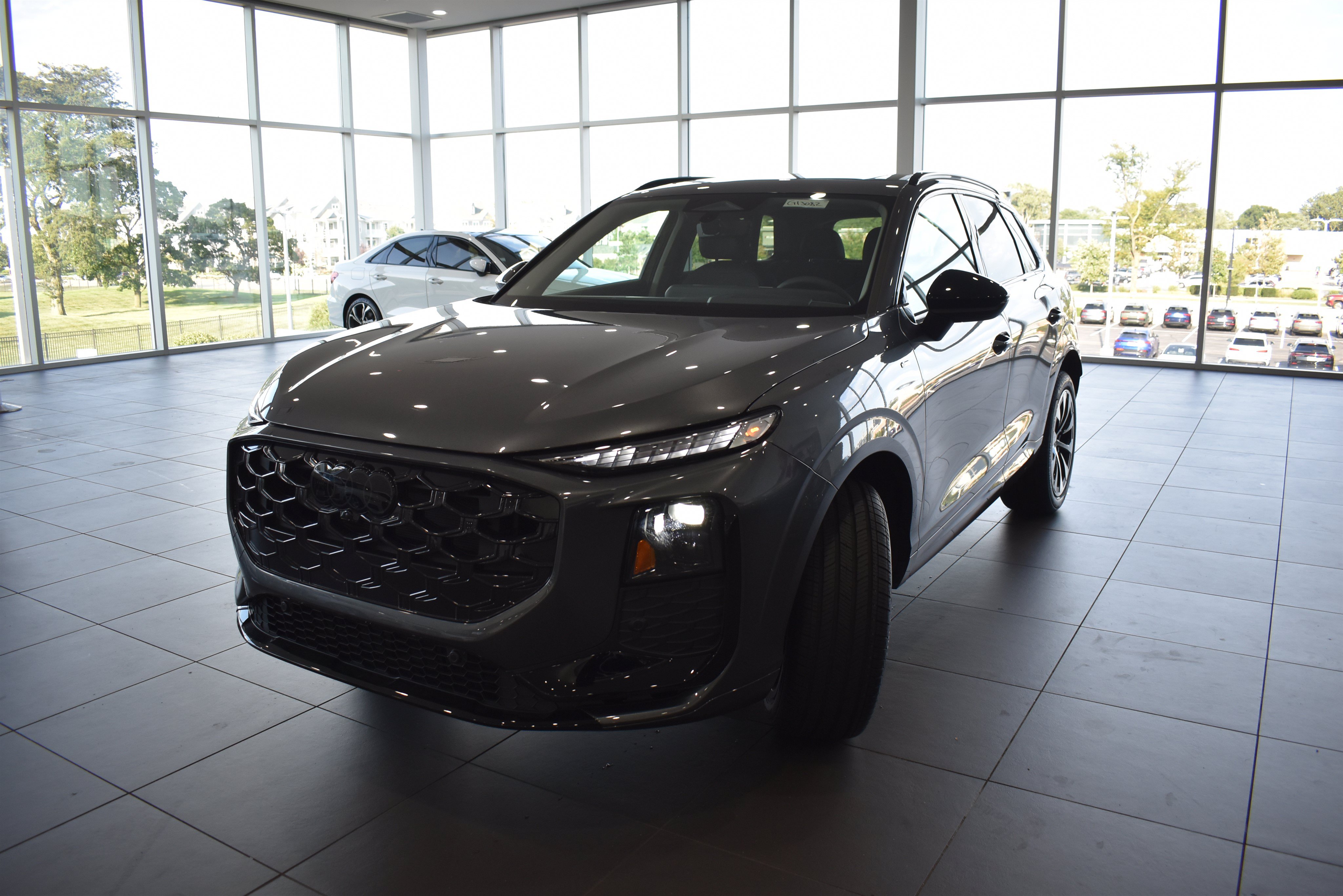 New 2026 Audi Q3 quattro 2.0T AWD/4WD image 3