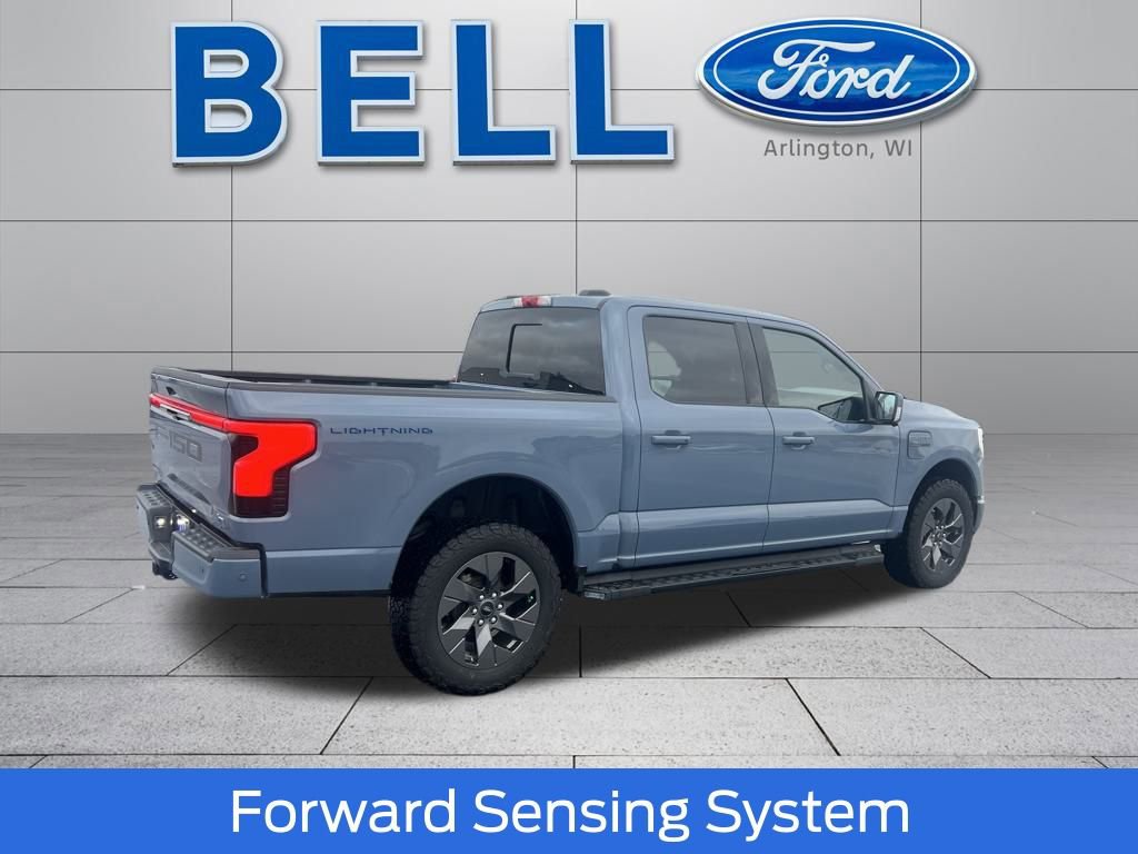 Used 2023 Ford F150 Lightning Lariat w/ Equipment Group 511A High image 3