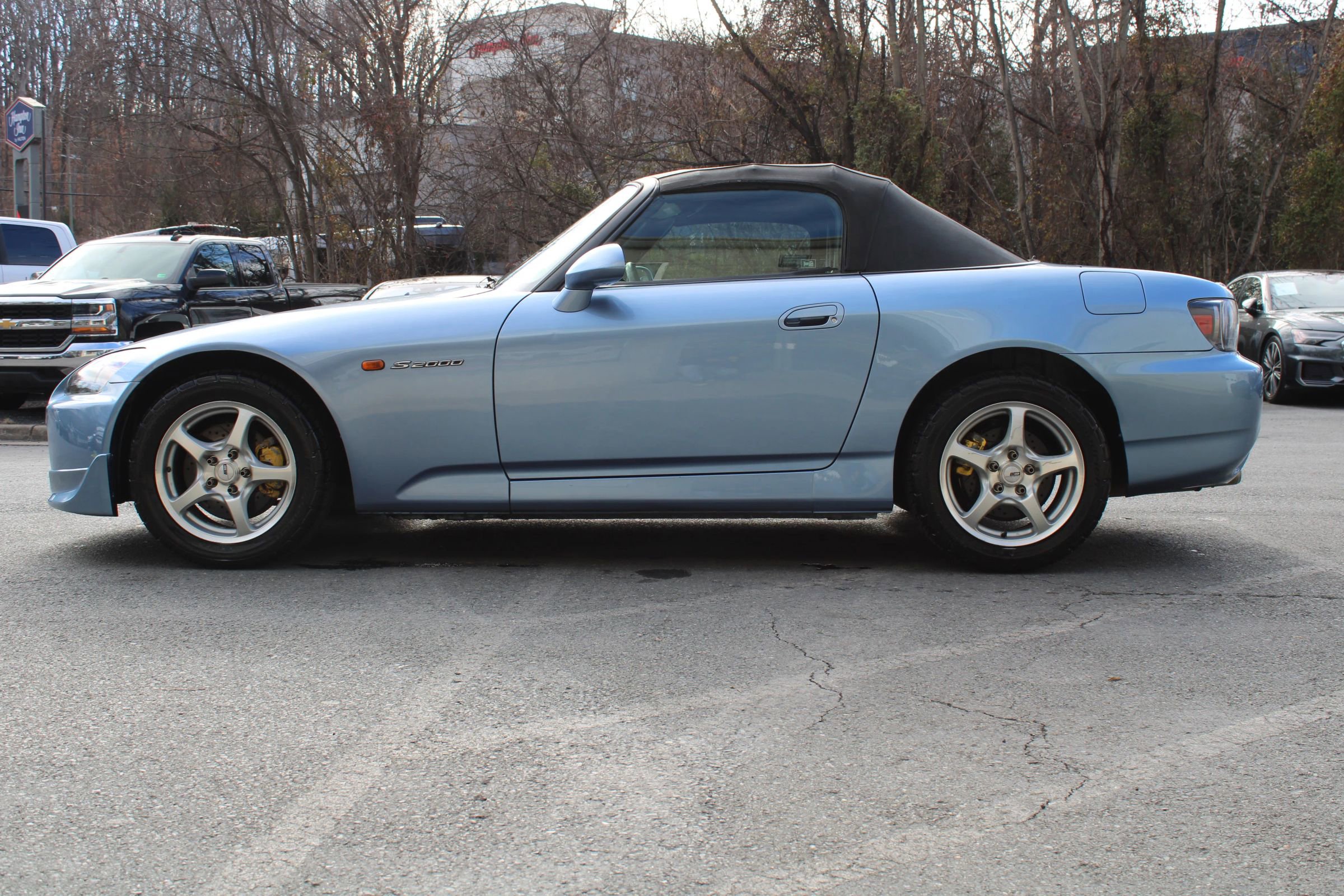 Used 2004 Honda S2000 image 22