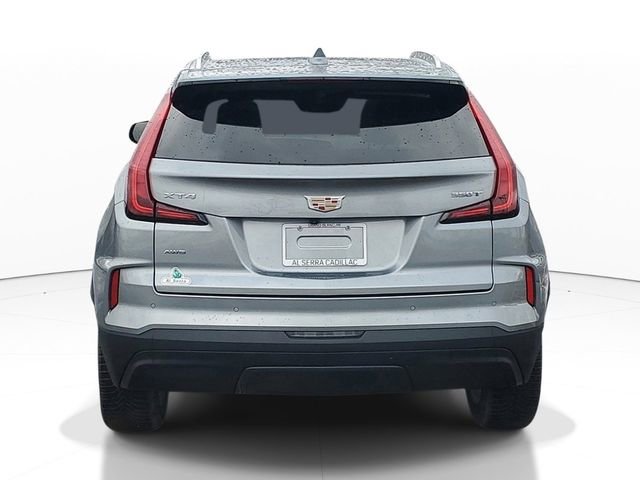 Used 2024 Cadillac XT4 Luxury w/ Cold Weather Package image 4
