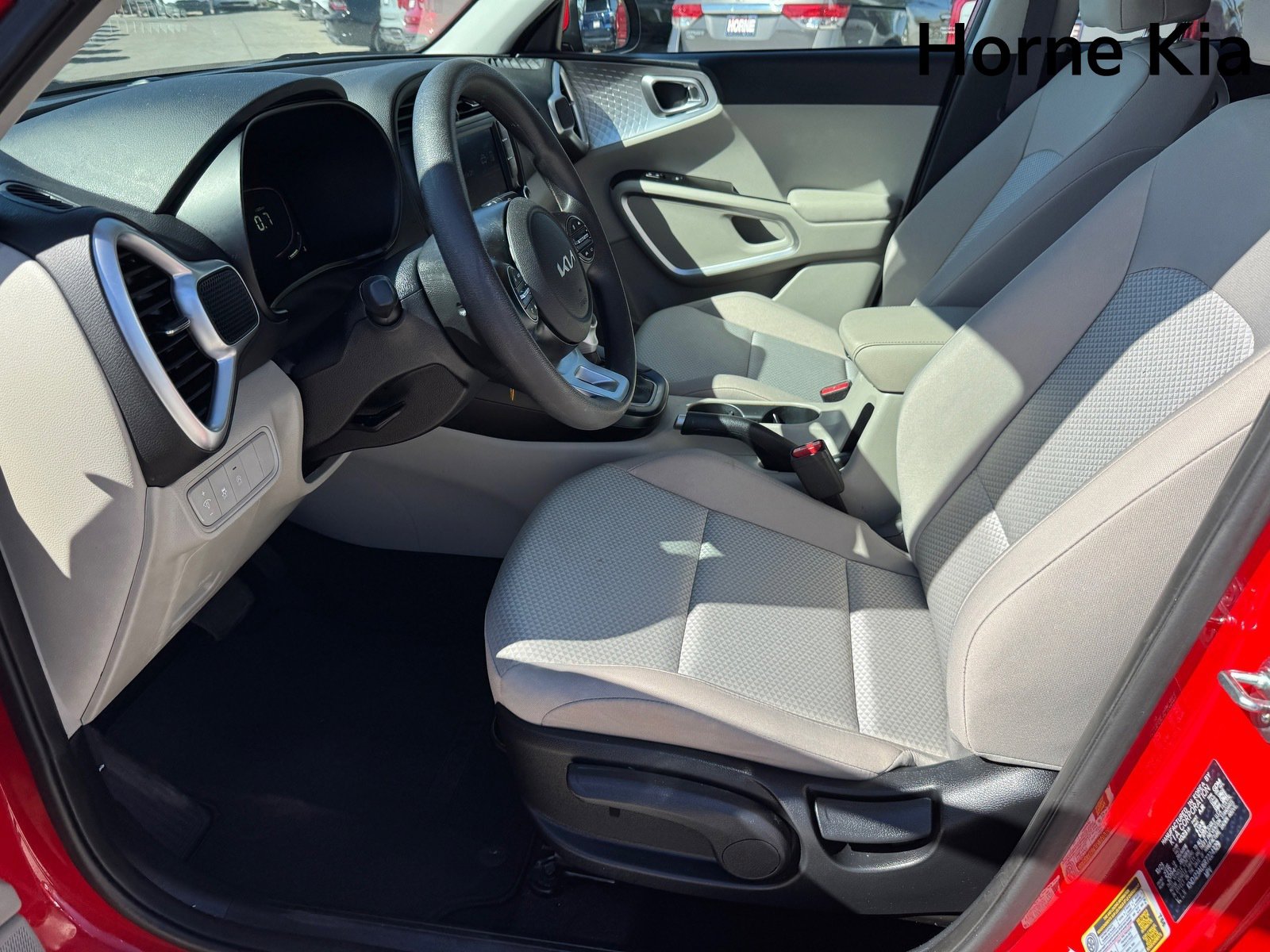 Certified 2024 Kia Soul LX image 10