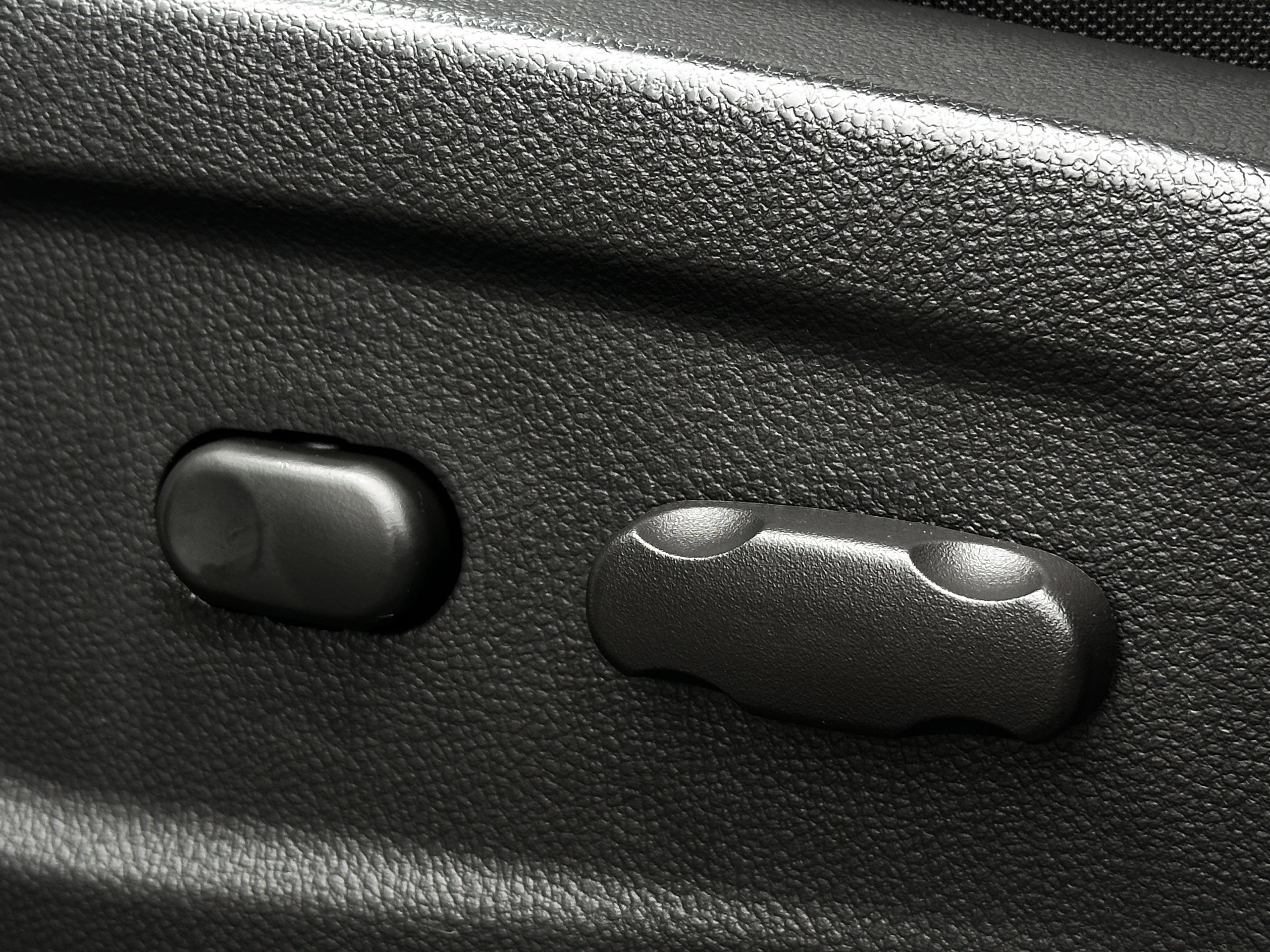 Used 2022 Buick Encore Preferred w/ Safety Package image 17