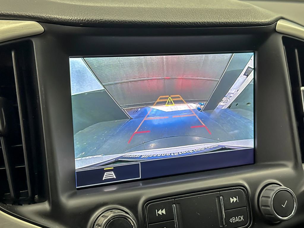 Used 2022 GMC Terrain SLE w/ Driver Convenience Package image 19