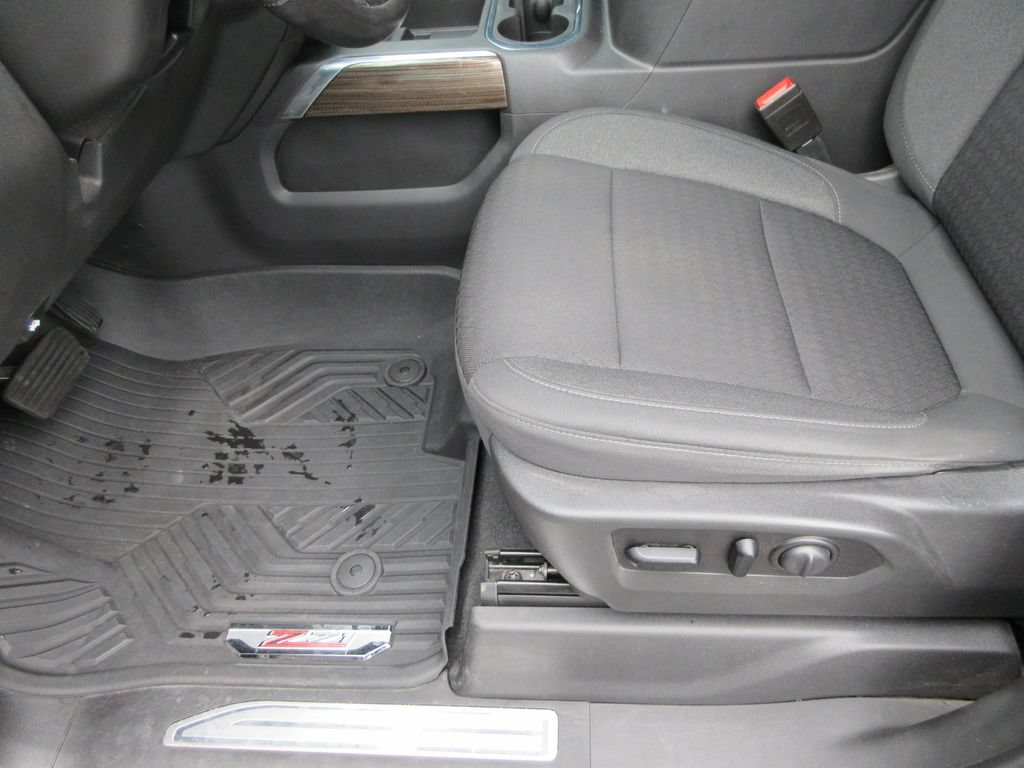 Certified 2021 Chevrolet Silverado 1500 LT Trail Boss w/ Bed Protection Package AWD/4WD image 24