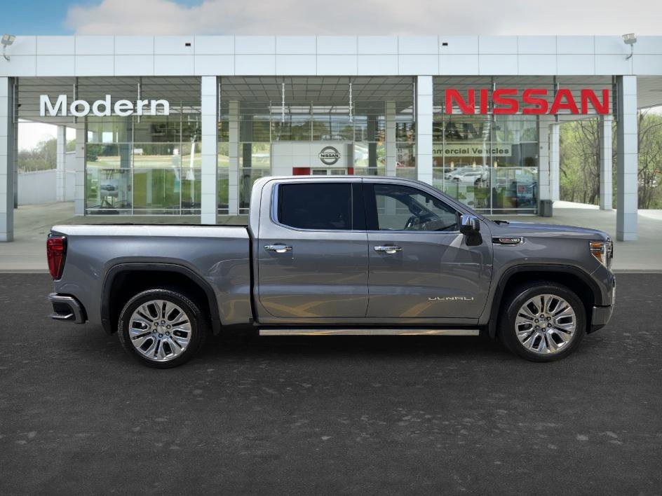 Used 2022 GMC Sierra 1500 Denali w/ Denali Reserve Package AWD/4WD image 7