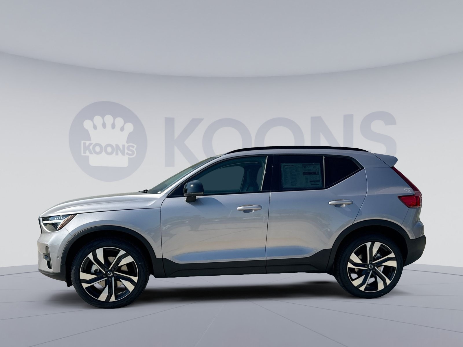 New 2026 Volvo XC40 B5 Ultra w/ Protection Package Premier AWD/4WD image 2