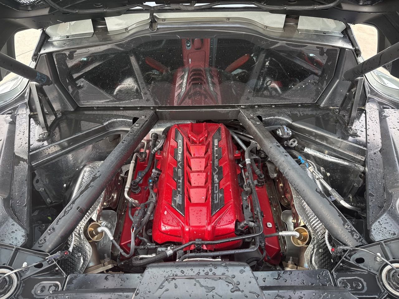 Used 2024 Chevrolet Corvette Stingray Preferred Cpe w/ Z51 Performance Package RWD image 10