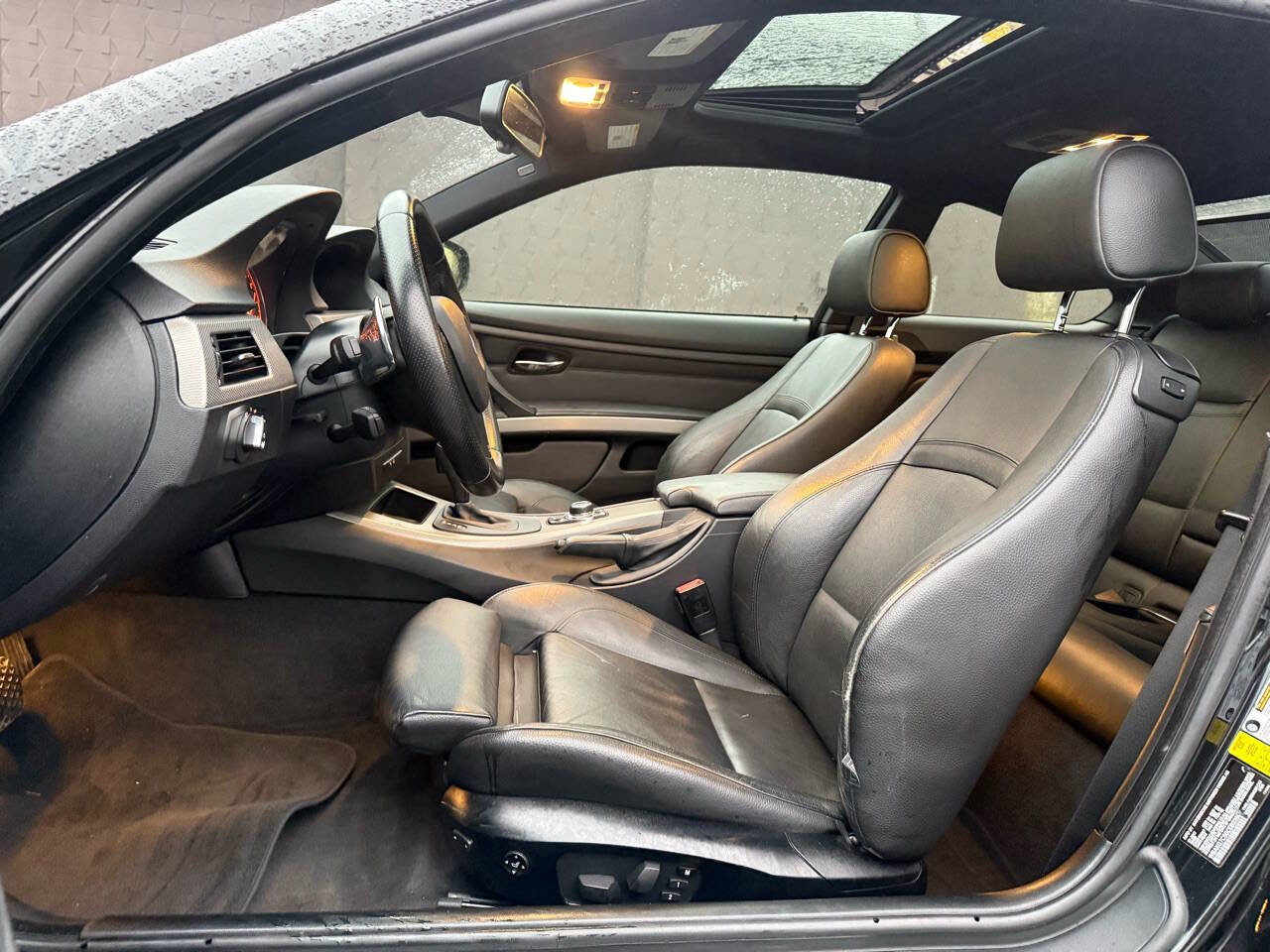 Used 2012 BMW 335i Coupe image 10