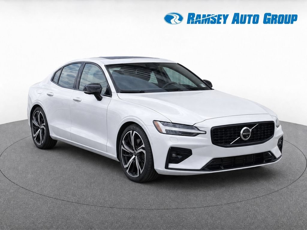 Certified 2024 Volvo S60 B5 Ultimate AWD/4WD image 2