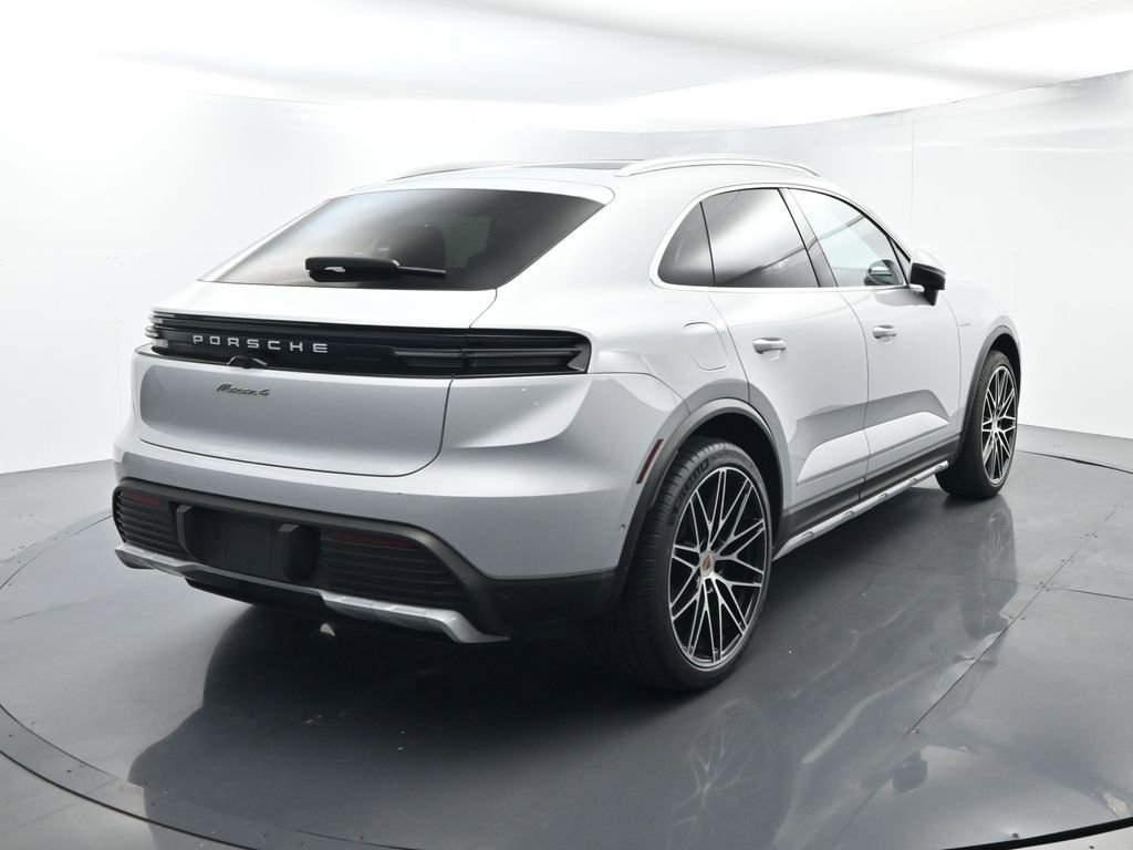 Certified 2024 Porsche Macan 4 Electric image 14