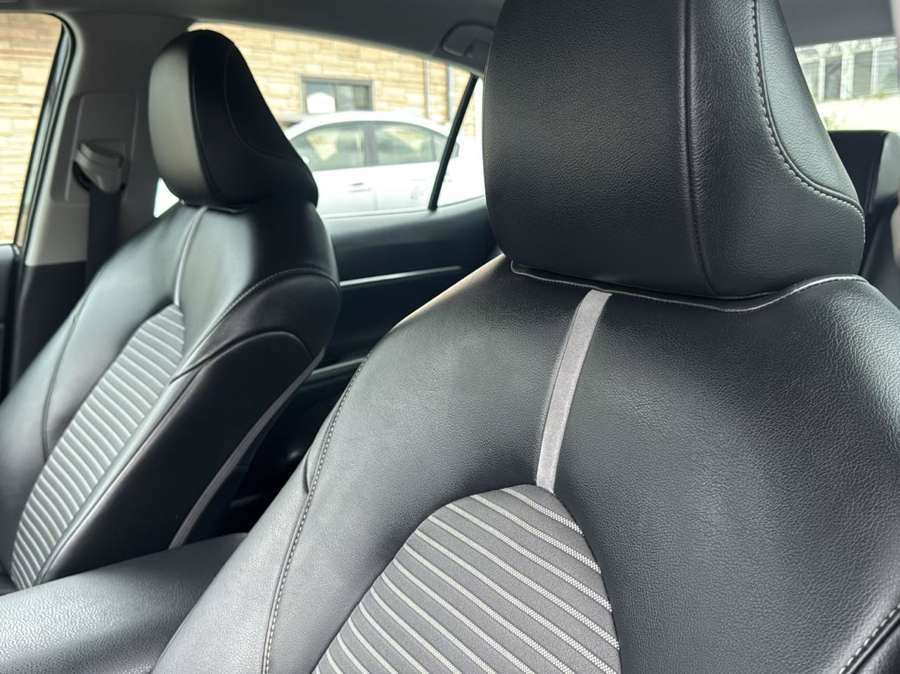 Used 2022 Toyota Camry SE FWD image 20