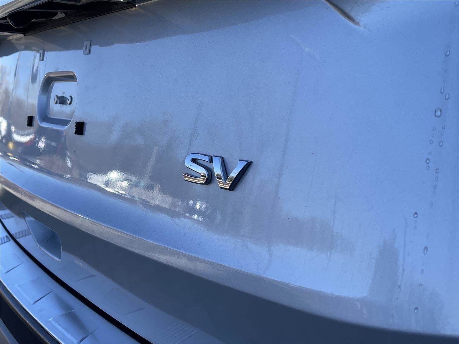 Used 2021 Nissan Rogue SV image 11