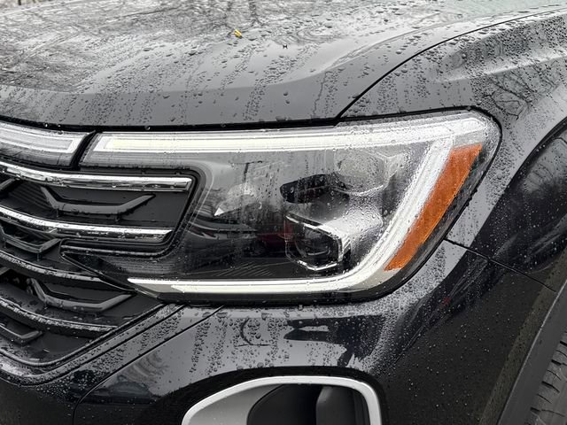 New 2026 Volkswagen Atlas Peak Edition image 7