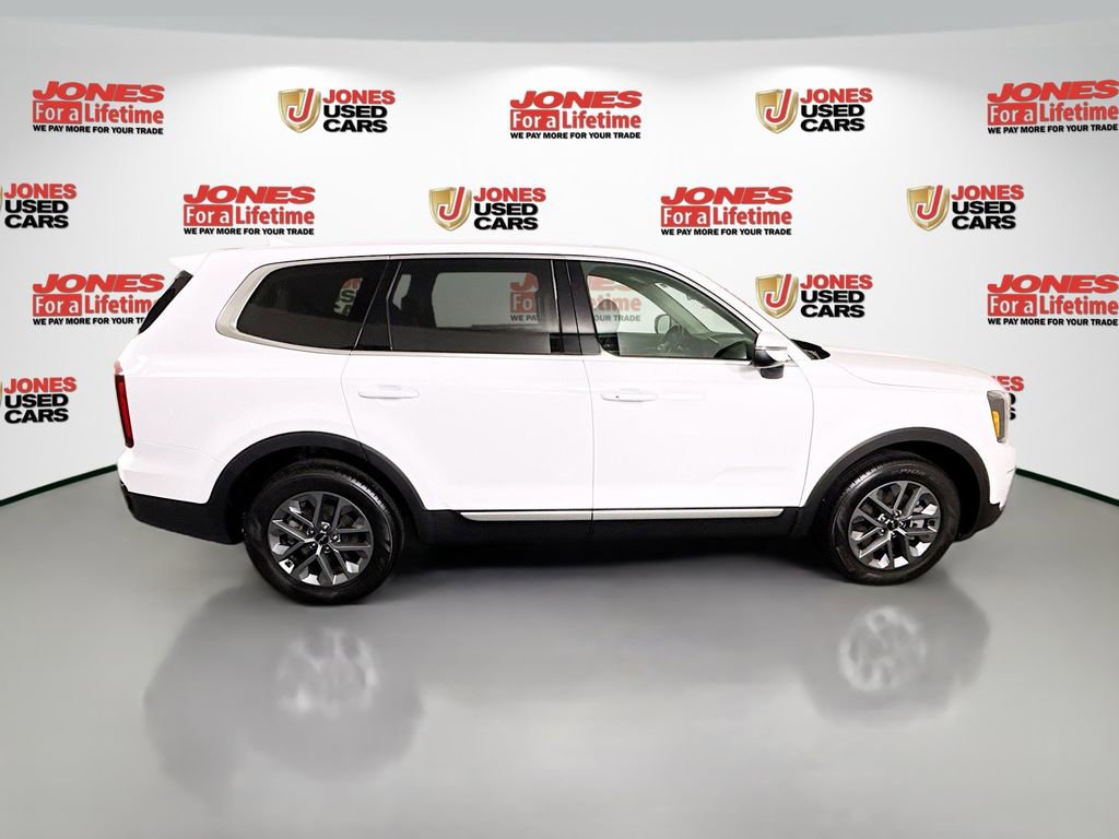 Used 2024 Kia Telluride LX FWD image 19