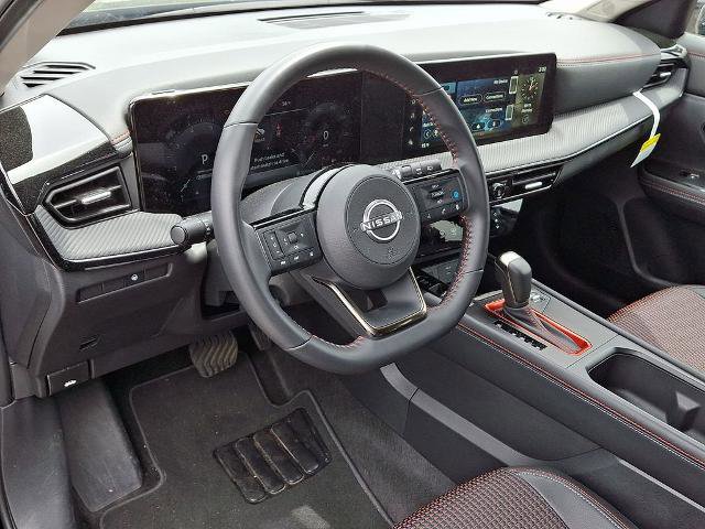 Certified 2025 Nissan Kicks SR AWD/4WD image 26