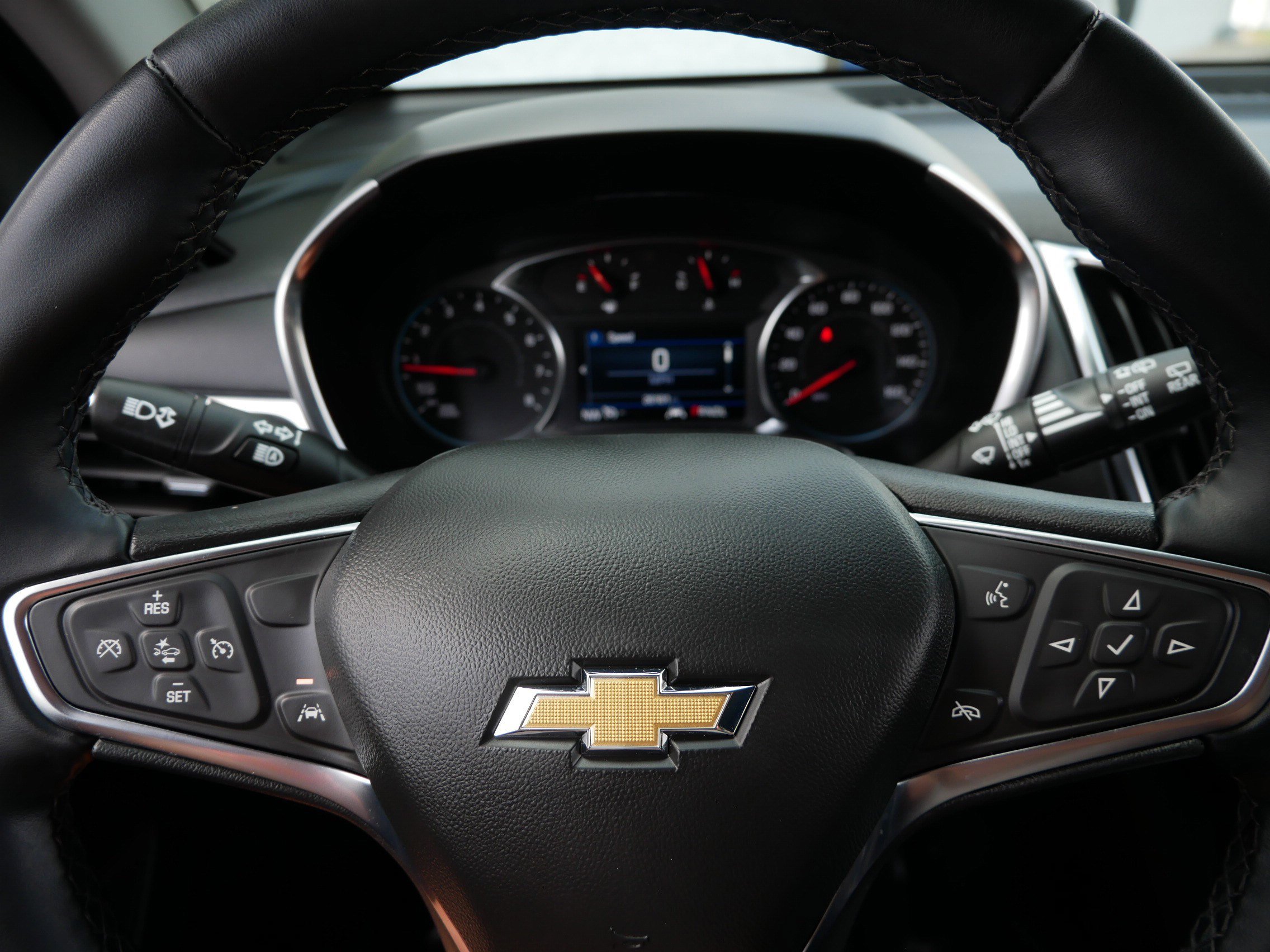 Used 2024 Chevrolet Equinox LT image 25