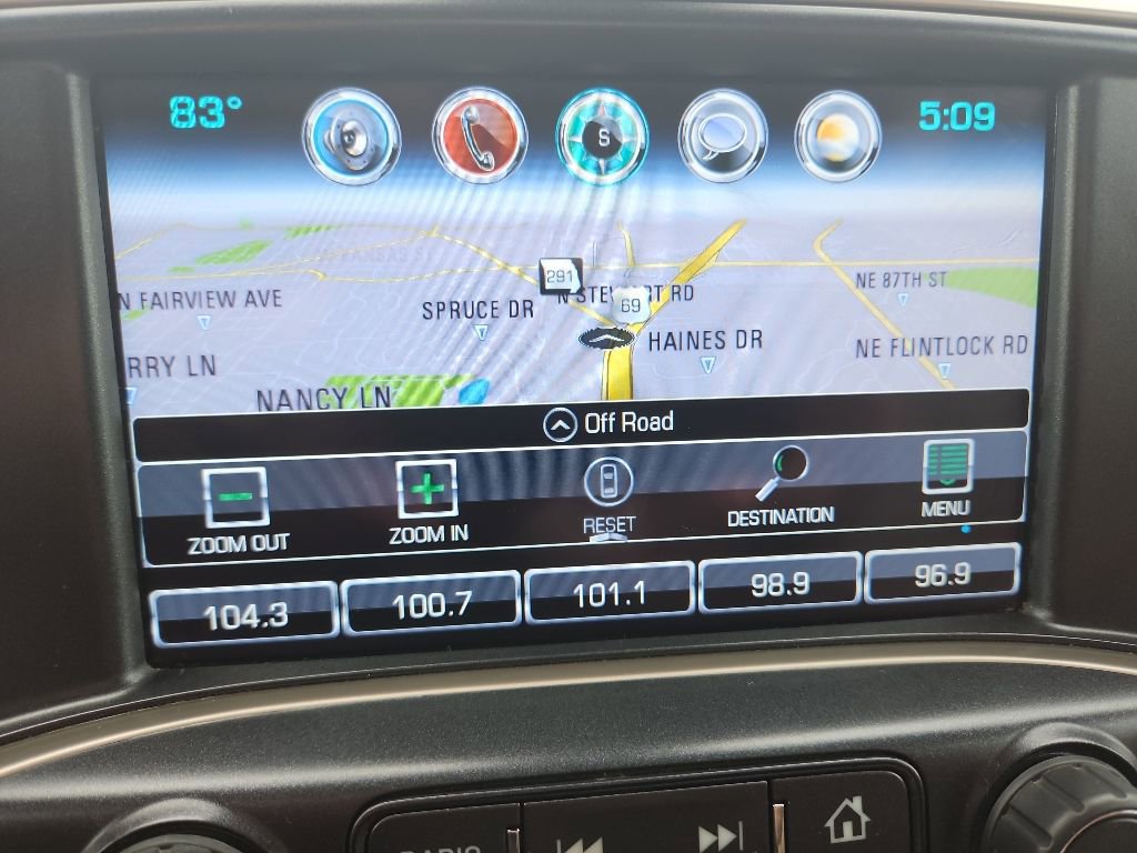 Used 2019 GMC Sierra 2500 Denali w/ Duramax Plus Package AWD/4WD image 26
