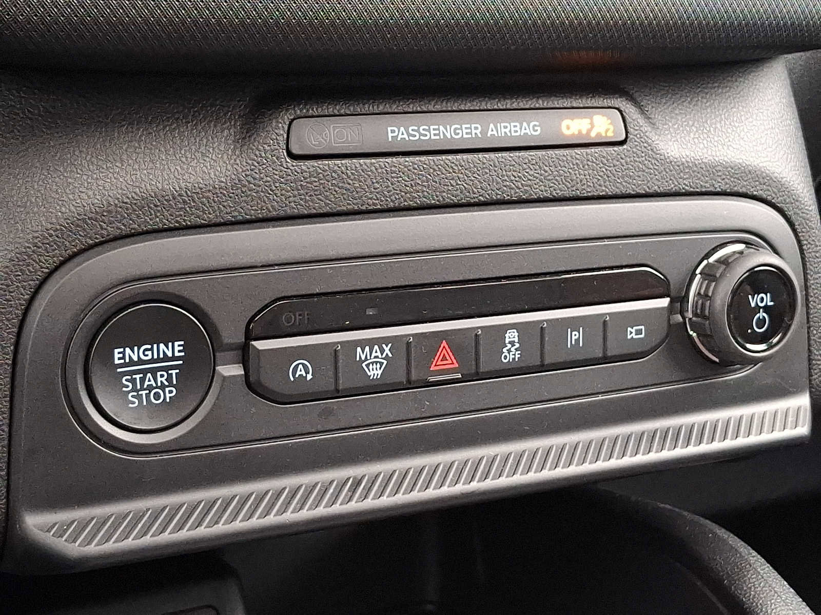 Used 2025 Ford Bronco Sport Outer Banks w/ Outer Banks Tech Package+ image 16