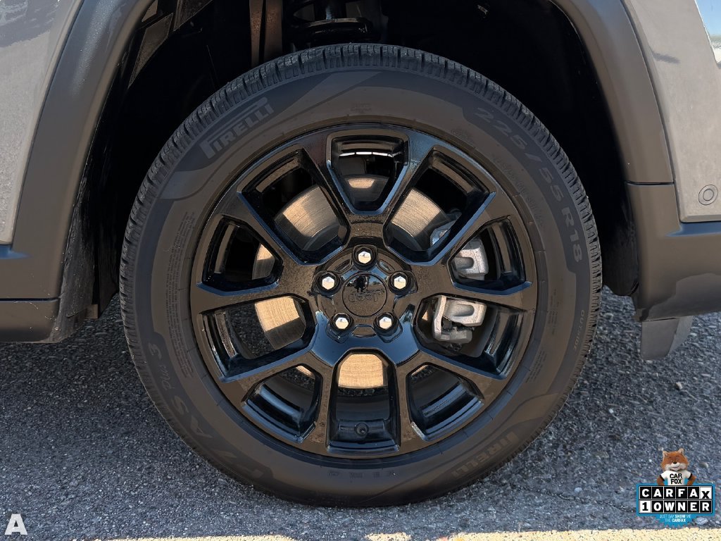 Certified 2023 Jeep Compass Latitude w/ Sun and Sound Group AWD/4WD image 13