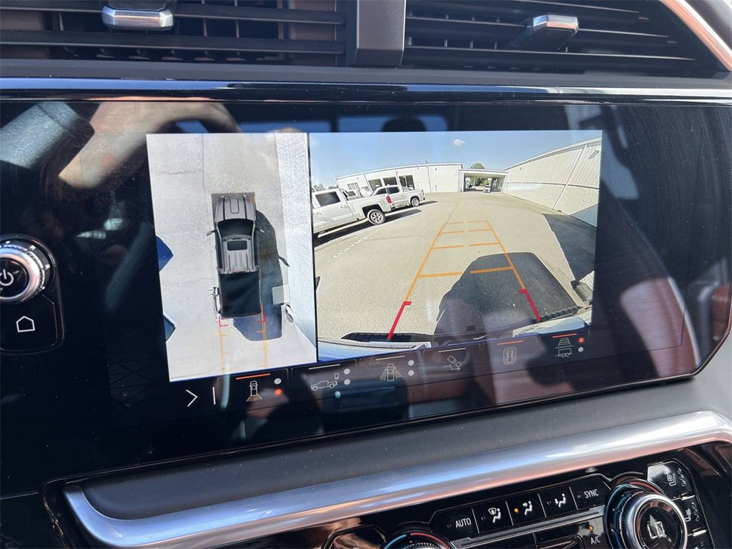 Used 2024 GMC Sierra 3500 Denali Ultimate image 14