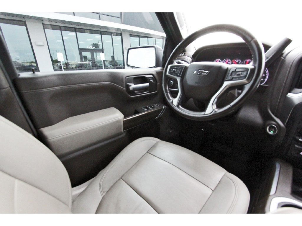 Used 2021 Chevrolet Silverado 1500 RST w/ All Star Edition Plus AWD/4WD image 9